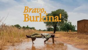 Article : Walé Oyejidé rend hommage au Burkina Faso à travers son film « Bravo, Burkina ! »