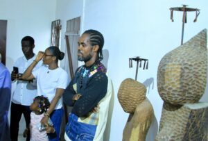 Article : Dodji Kwami Agbetoglo : un modèle économique pour vivre de son art